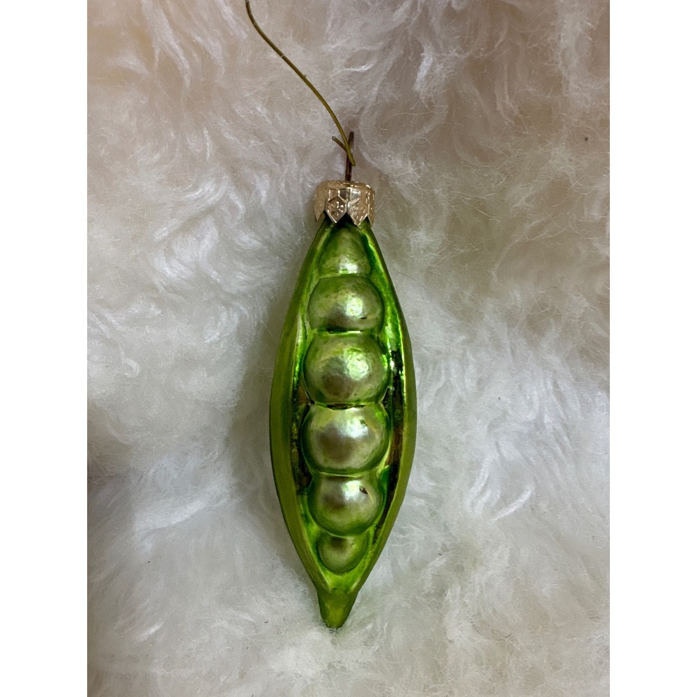 Unbranded Pea Pod Ornament Unisex OS Green Glass Vegetable Garden Whimsical